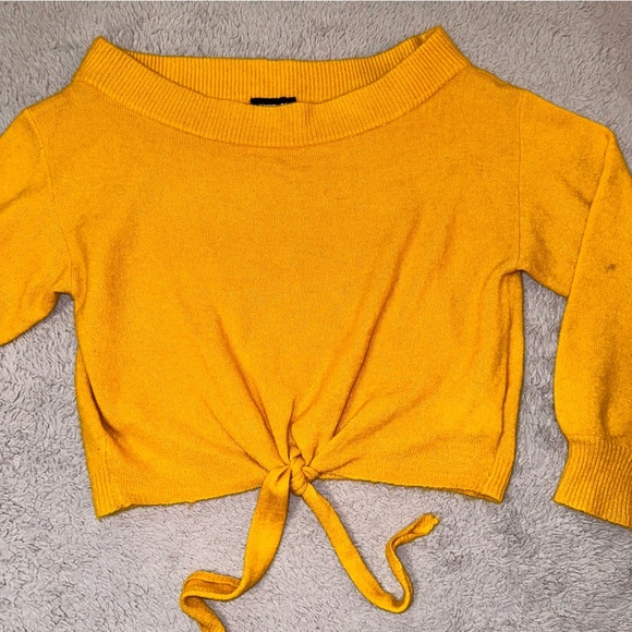 Express off shoulder twist front sweater - Picture 3 of 9